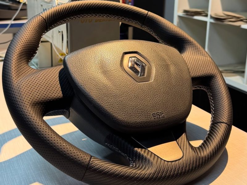 Renault · Direksiyon Deri Kaplama